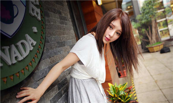 麻章想找一个女性生孩子给报酬-｛找个女人生孩子多少钱｝